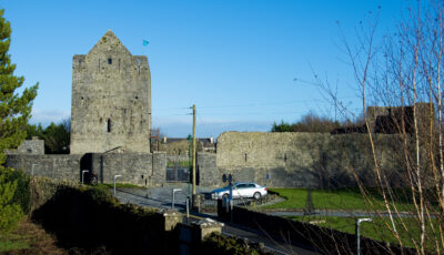 Athenry Castle - Conor Lawless - cc