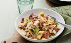 Du bacon and cabbage