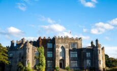 Le Birr castle - © aleksred