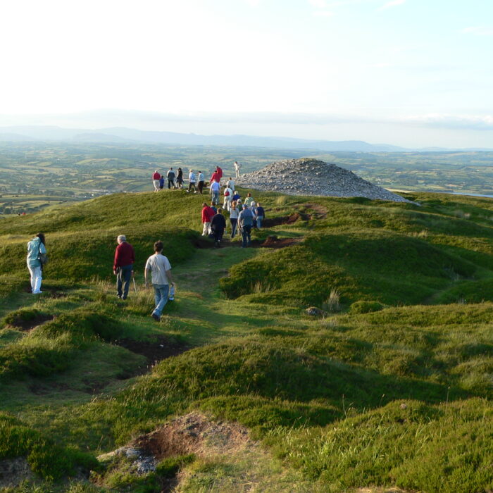 Les Carrowkeel Cairns - http://static.panoramio.com