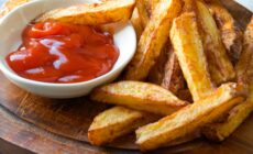 Des french fries - https://www.garlicandzest.com - cc