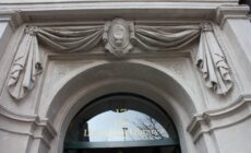 La Linen Hall Library - Ardfern - cc