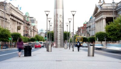 Le Spire sur O'Connell Street - John Flanagan - cc