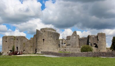 Le Roscommon castle - © jenisue73
