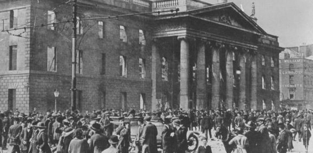 L'Insurrection de Pâques - Domaine public