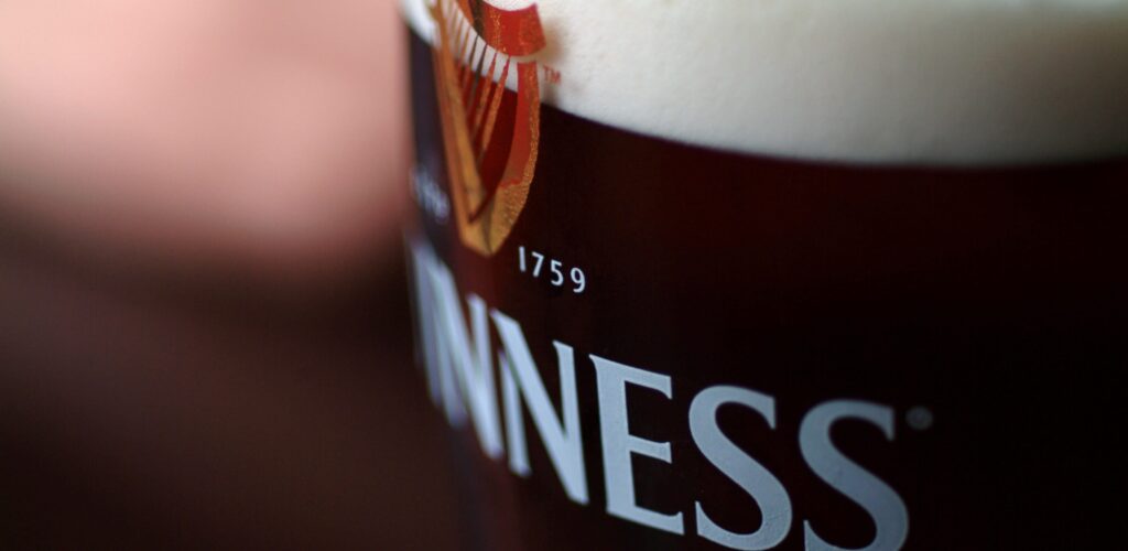 Une pinte de Guinness - Waxy Dan - cc