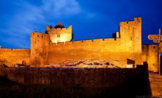 Le Cahir Castle de nuit - Gerardo Villalobos - cc