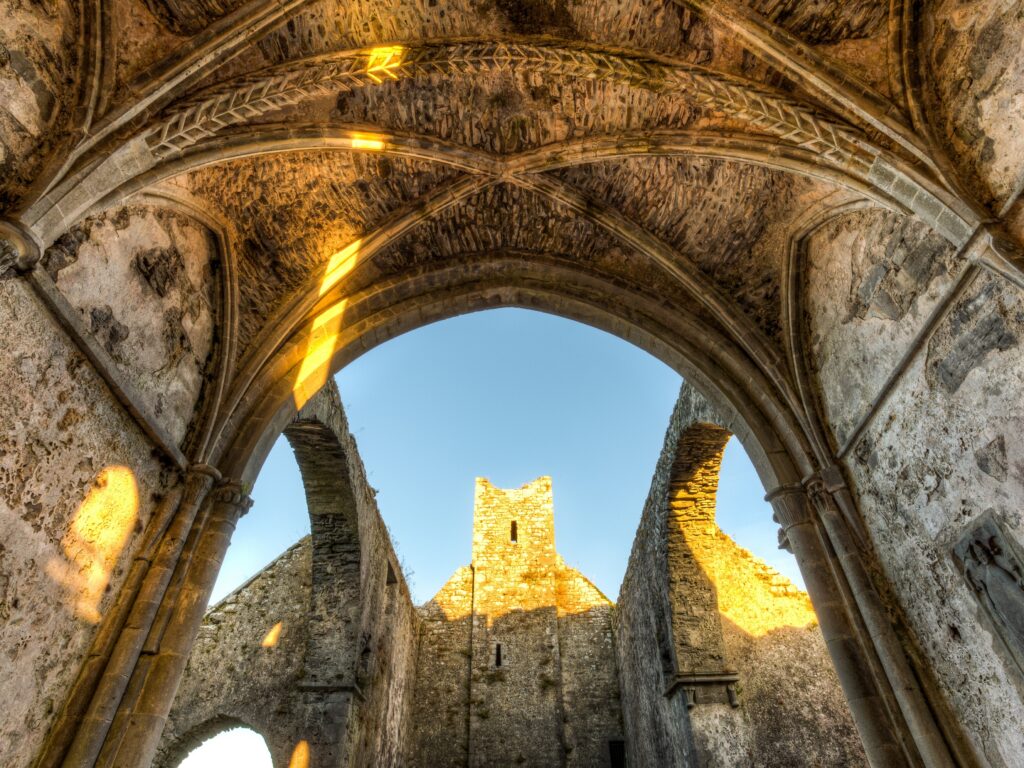 La Corcomroe Abbey - Mark Carthy