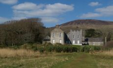 La Derrynane House - Andrew Parnell - cc