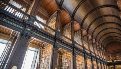 Gewölbte Decke des Long Room - Tony Webster - cc