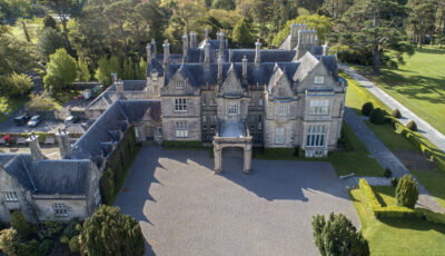 Vista aérea de Muckross House - ©Trustees of Muckross House