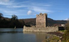Le Narrow Water Castle - Sean Munson - cc