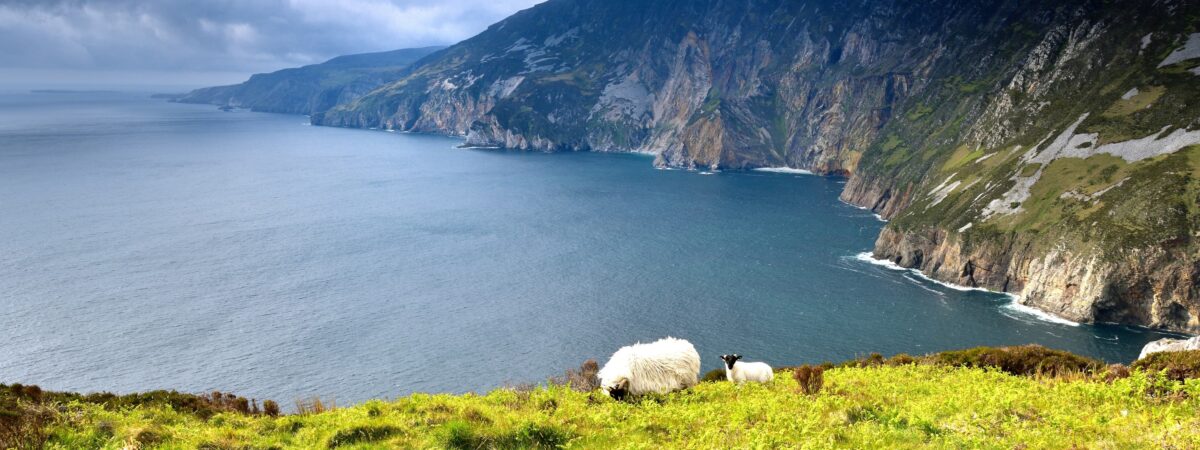 Slieve league - © drewrawcliffe 