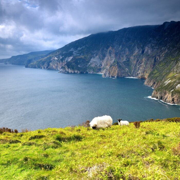 Slieve league - © drewrawcliffe
