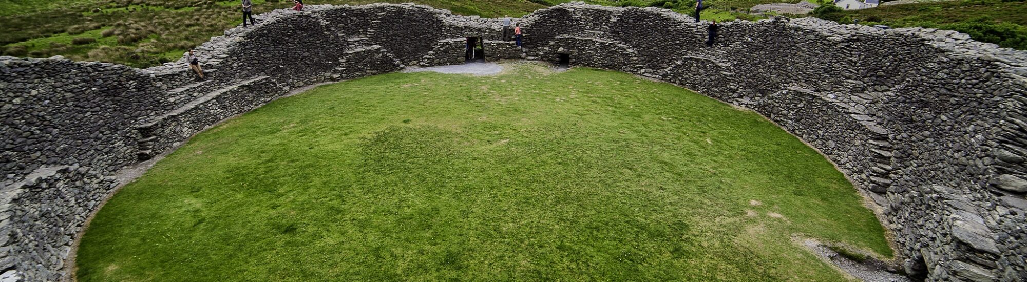 Le Staigue Stone Fort - Jessie Hodge - cc