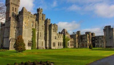 Le Ashford Castle – Bob Familiar – cc