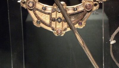 Broche de Tara - Johnbod - cc