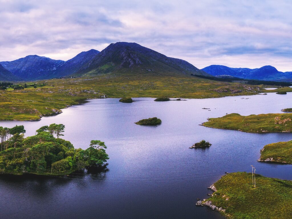 Le Derryclare lough dans le Connemara - © Nick Fox