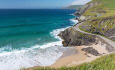 La Dingle Way - Michael Thaler - Shutterstock