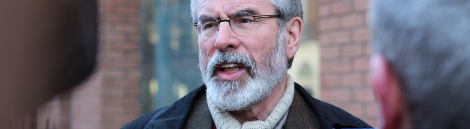 Gerry Adams, un membre du Sinn Féin - Sinn Féin - cc