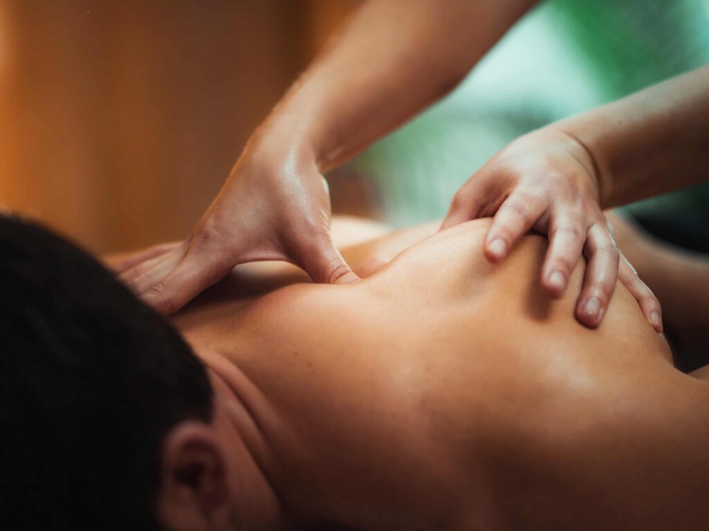 Un massage en spa irlandais - © microgen