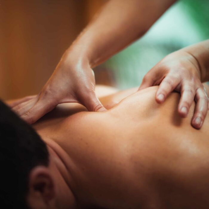 Un massage en spa irlandais - © microgen