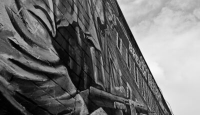 Un mur à Belfast - Domaine public