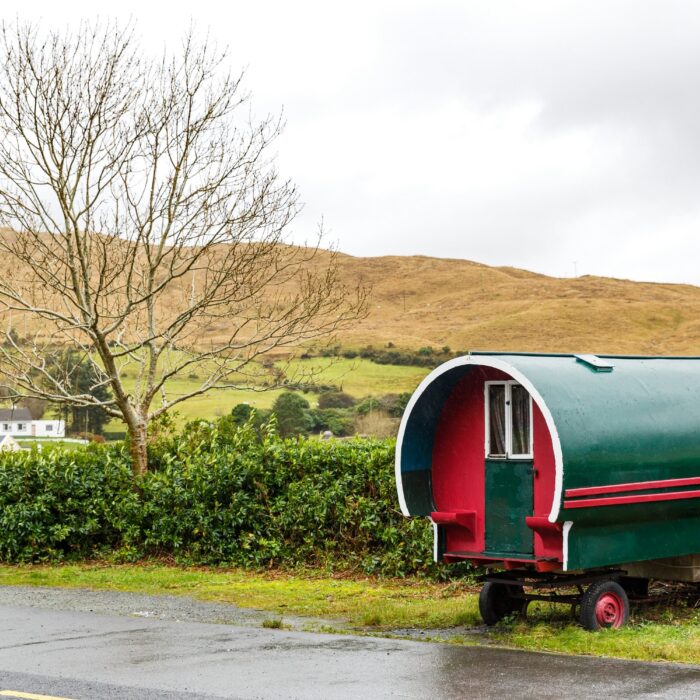 Une roulotte en Irlande - © Ocskay Bence