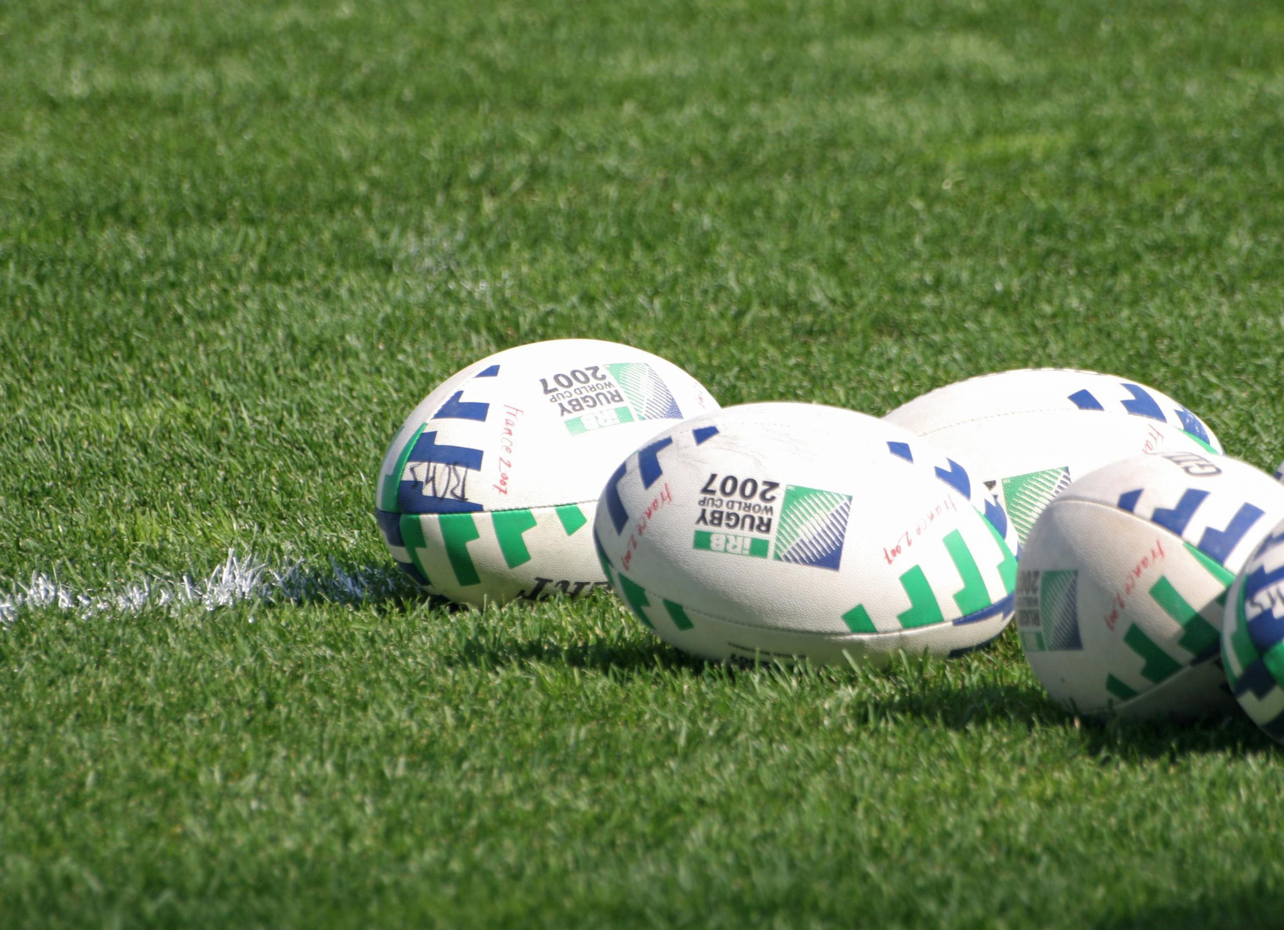 Des ballons de rugby - gepiblu - cc