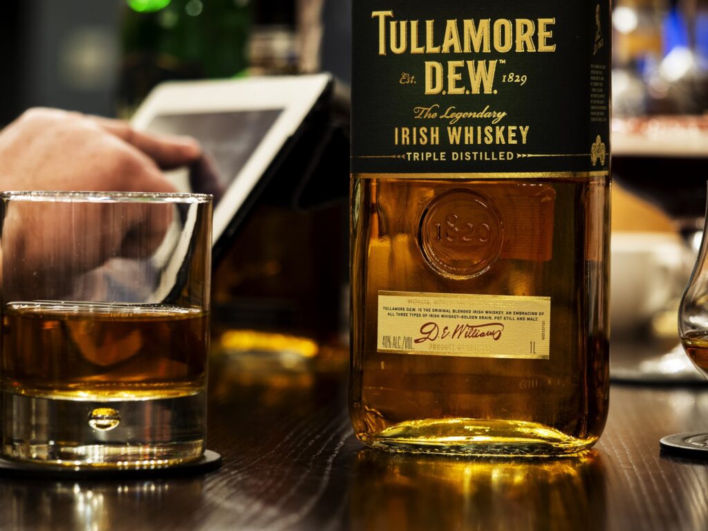 tullamore dew whiskey
