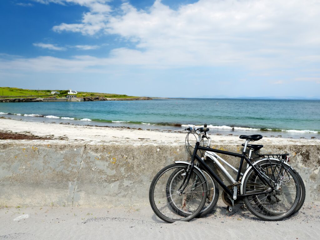 Des vélos à Inishmore - © MNStudio