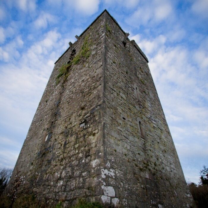 Le Doughiska Castle - Mark Grealish - cc