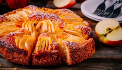 Un Irish Apple Cake - nblxer