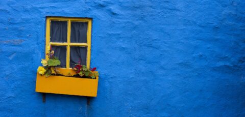 Une façade de maison en Irlande - © Gabriel Cassan