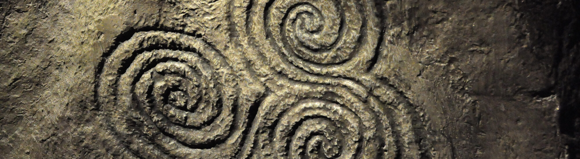 Un triskell à Newgrange - young shanahan - cc