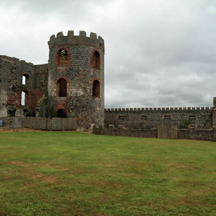 Le Shane Castle - Sean O'Neill - cc
