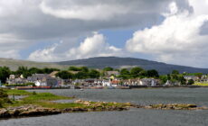 Kinvara et son port - Keith Ewing - cc