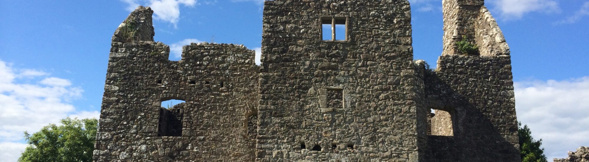 Le Tully Castle - jamie_okeefe - cc