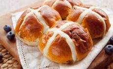 Des Hot cross buns - © JoannaTkaczuk