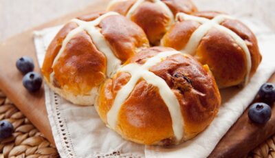 Des Hot cross buns - © JoannaTkaczuk