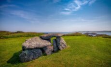 Le Altar wede tomb - Shawn Harquail - cc