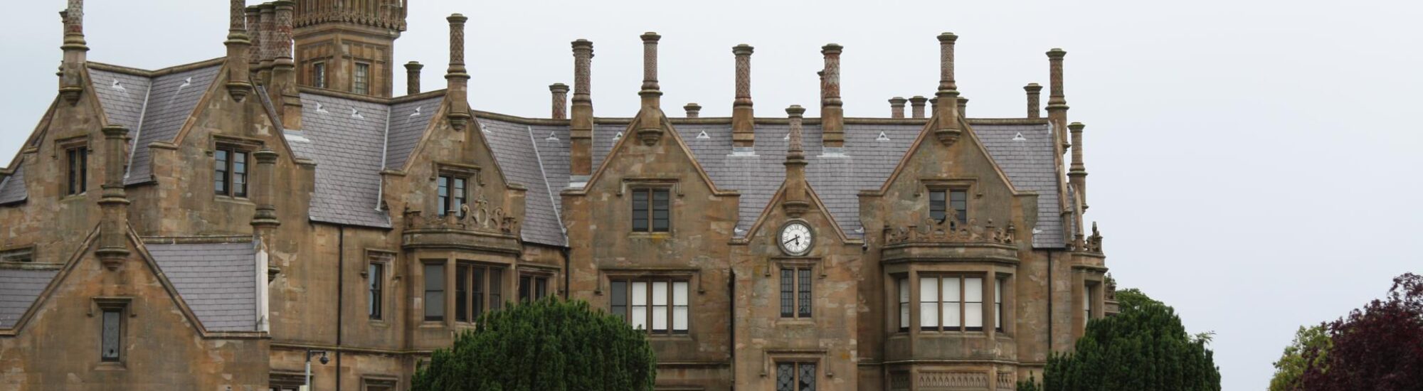 La Brownlow House - <small>Alastair Rae</a> <a rel=