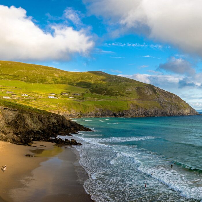La Coumeenoole Beach - Lyd Photography - Shutterstock