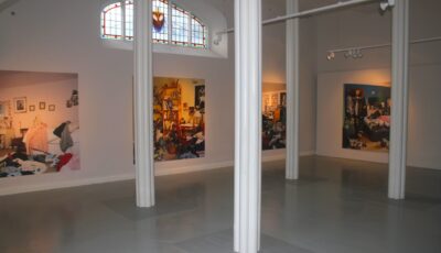 La Highlanes Gallery - https://allthatglittersisnotgold.org