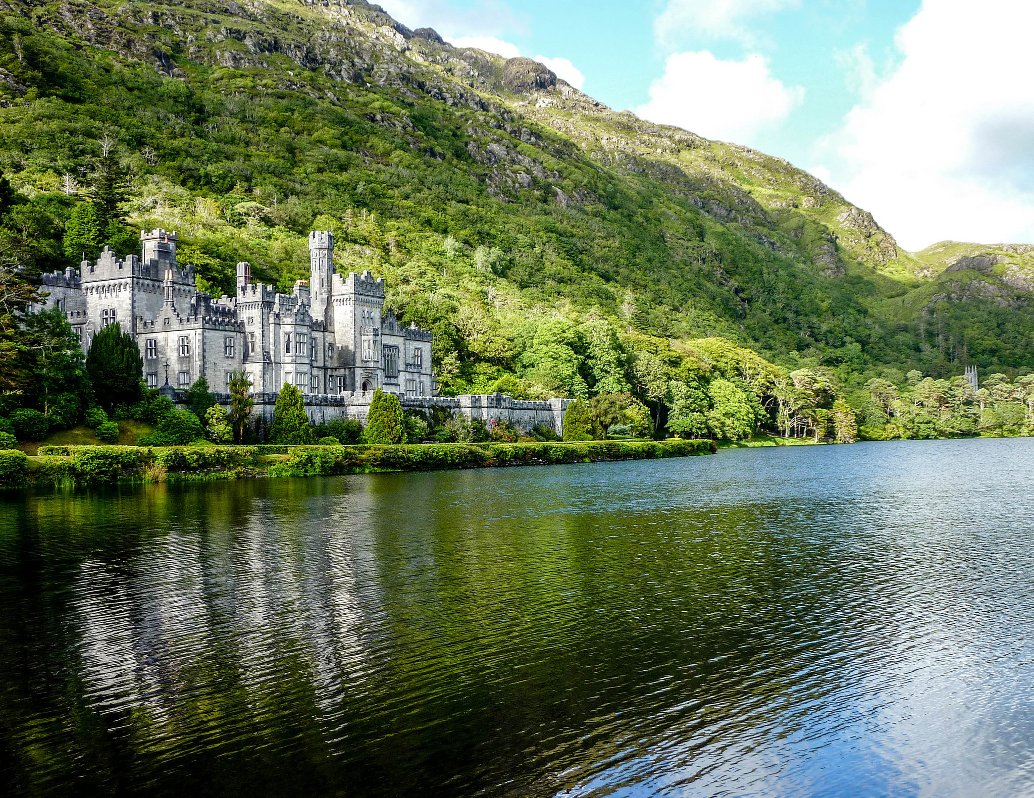Le Kylemore Castle Ch teau Du Connemara Guide Irlande le-kylemore-castle-ch-teau-du-connemara-guide-irlande