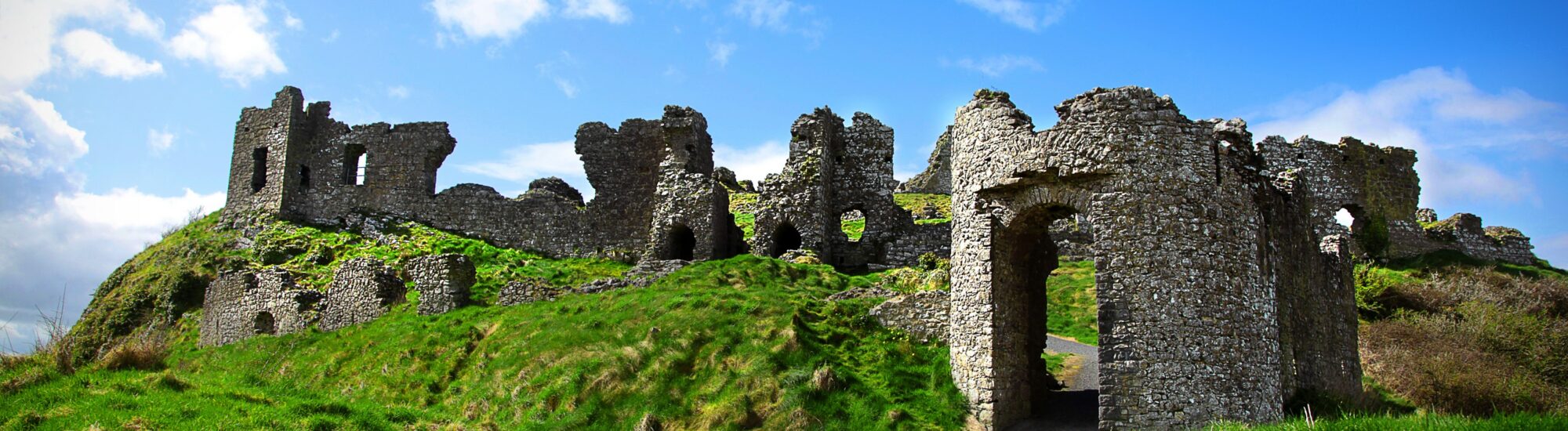 Le Rock of Dunamase - © Jason Busa