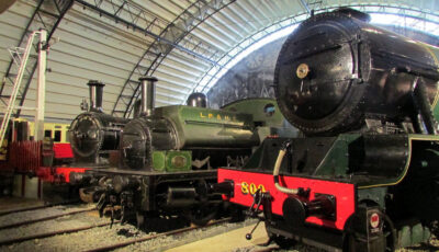 Ulster Folk and Transport Museum - Reading Tom - cc
