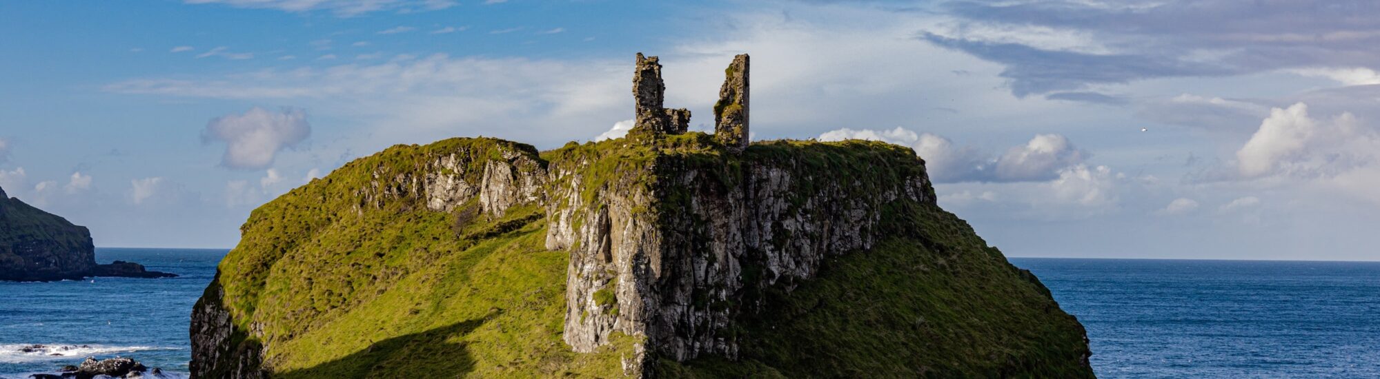 Le Dunseverick castle - © stevie 