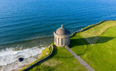 Le Mussenden Temple - Kent Wang - cc