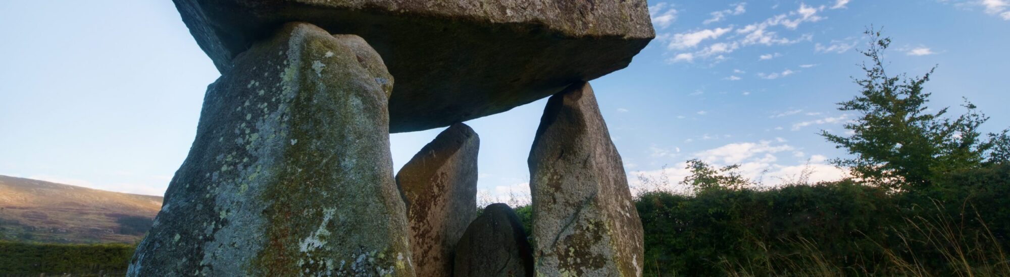 Le Ballykeel dolmen - Domaine public